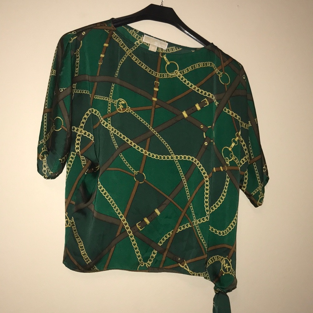 Women's blouse